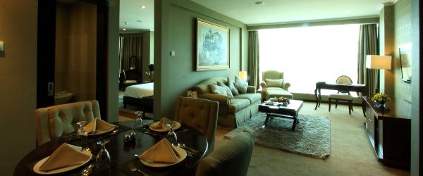 Junior Suite Living Room